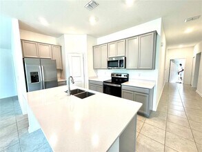4567 Tahoe Cir in Clermont, FL - Building Photo - Building Photo
