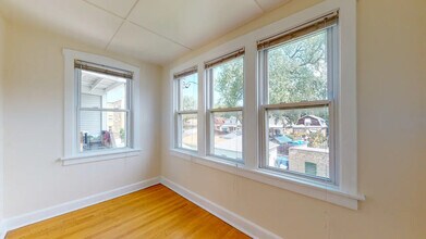 4839 N Kenneth Ave, Unit # 2 in Chicago, IL - Foto de edificio - Building Photo