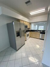 1626 Prowmore Dr in Brandon, FL - Building Photo - Building Photo