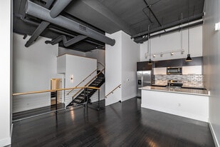 550 Ultra Lofts in Milwaukee, WI - Building Photo