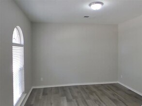 8401 Manchester Dr in Rowlett, TX - Building Photo - Building Photo