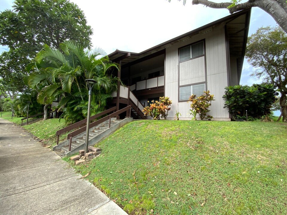 96-218 WAIAWA Rd in Pearl City, HI - Building Photo
