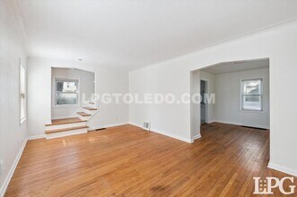 3613 Bellevue Rd in Toledo, OH - Building Photo - Building Photo