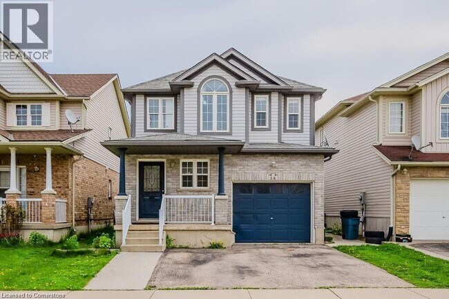 14 Verona St in Kitchener, ON - Building Photo - Building Photo