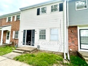 6238 E 129 St in Grandview, MO - Building Photo - Building Photo