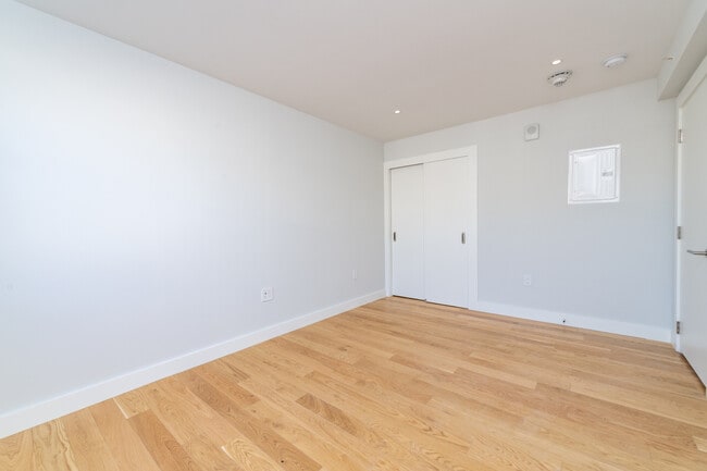 property at 1410 Columbia Rd