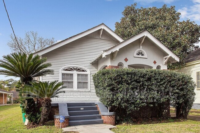 property at 128 Lake Ave