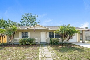 1539 Lafayette Ave in Titusville, FL - Building Photo