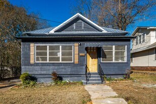 611 Bell St in Bessemer, AL - Building Photo