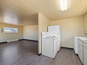 910 Winslow Ave in Richland, WA - Building Photo - Building Photo