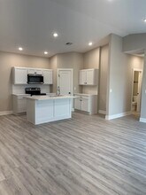 12936 E Blake St in Wichita, KS - Building Photo - Building Photo