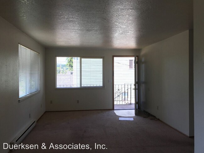 1641 NW Kings Blvd in Corvallis, OR - Building Photo - Building Photo