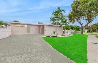 3137 SW 15th St in Fort Lauderdale, FL - Building Photo