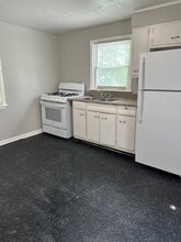 104 Bernard St, Unit Dn in Rochester, NY - Building Photo - Building Photo