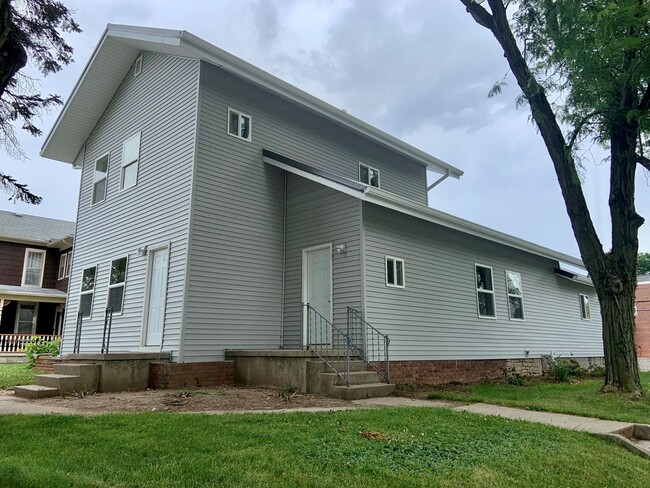 property at 203 W South St
