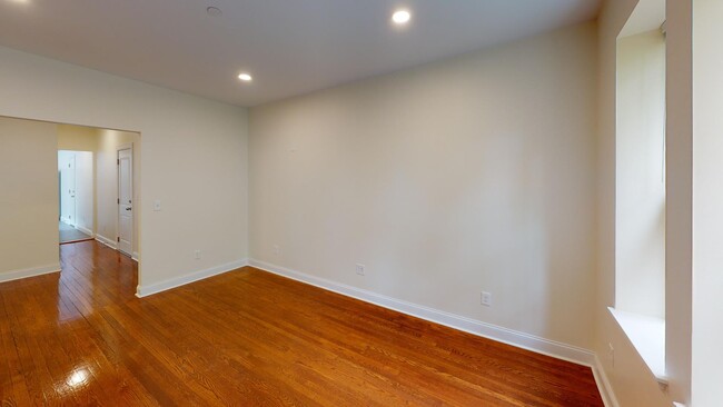 117 Sutherland Rd, Unit 1