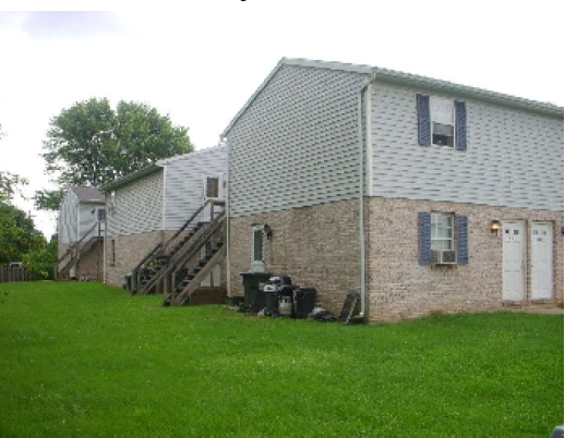 3703-3711 Tiffany Dr in Dover, PA - Building Photo - Building Photo