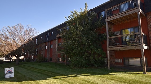 Sallie Apartments in Fargo, ND - Building Photo - Building Photo