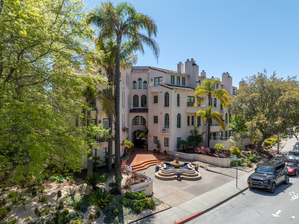 Hillsborough Gateway in San Mateo, CA - Building Photo