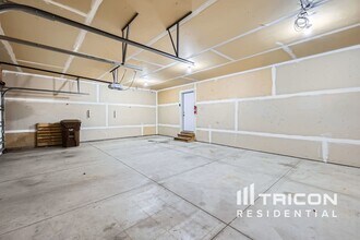 1074 Landings Ln in Watertown, MN - Building Photo - Building Photo