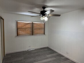 1104 E 156th Pl in Dolton, IL - Building Photo - Building Photo