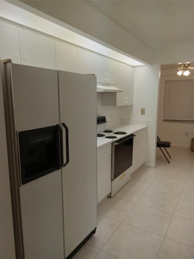 property at 901 SW 138th Ave