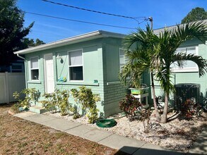 3701 17th St N in St. Petersburg, FL - Building Photo - Building Photo