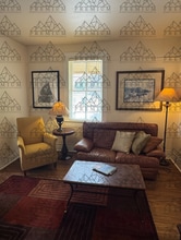 1006 E 2nd St in The Dalles, OR - Foto de edificio - Building Photo