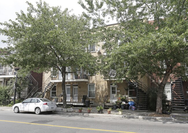 1433 de l'Église in Montréal, QC - Building Photo - Building Photo