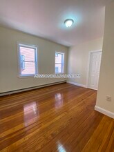 55 Lawn St in Boston, MA - Building Photo - Building Photo