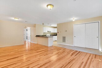 527 M.L.K. Drive in Jersey City, NJ - Building Photo - Building Photo