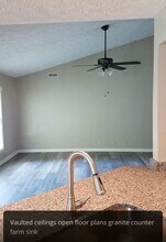 1633 Clear Brook Dr in Knoxville, TN - Building Photo - Building Photo