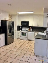 890 Laurel Ln in New Braunfels, TX - Building Photo - Building Photo