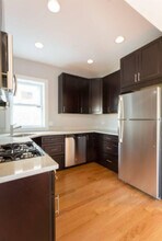 2321 W Fullerton Ave in Chicago, IL - Building Photo - Building Photo