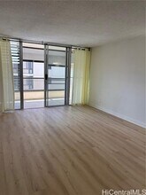 975 Ala Lilikoi St in Honolulu, HI - Building Photo - Building Photo