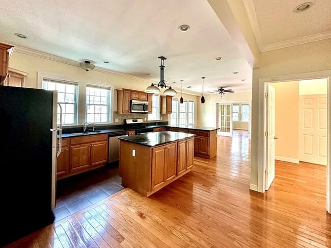 222 Winchester St, Unit #2