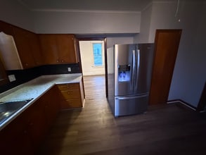 109 College Ave in Mount Pleasant, PA - Building Photo - Building Photo