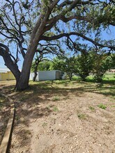 222 S Rice St in Lampasas, TX - Building Photo - Building Photo