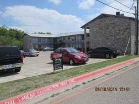 3102 ATKINSON AVE Apartment in Killeen, TX - Foto de edificio - Building Photo