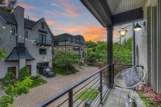 622 Mattie Rose Ln in Charlotte, NC - Building Photo - Building Photo