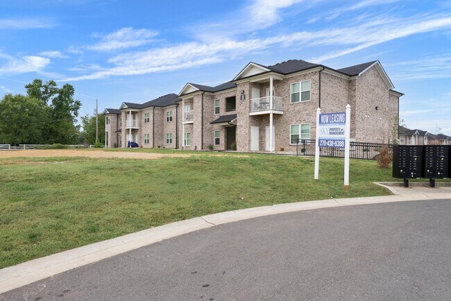 Fox Ridge Apartments