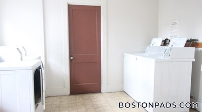 14 Lakeville Rd, Unit 11 in Boston, MA - Building Photo - Building Photo