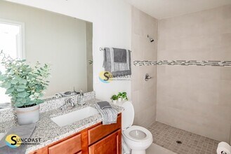 9199 Western Way, Unit 4 in Jacksonville, FL - Building Photo - Building Photo