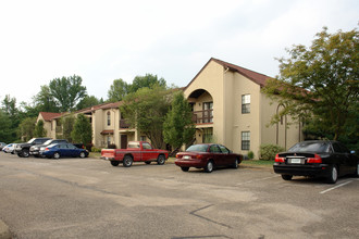 Mission Viejo Villas in Evansville, IN - Building Photo - Building Photo