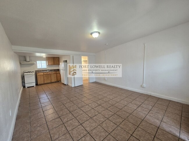 2740 N Stone Ave in Tucson, AZ - Building Photo - Building Photo
