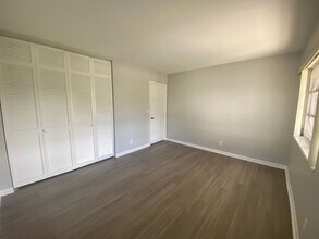 612 Prosperity Farms Rd in North Palm Beach, FL - Building Photo - Building Photo