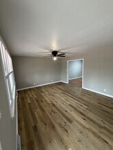 2213 Roland Dr in Champaign, IL - Building Photo - Building Photo