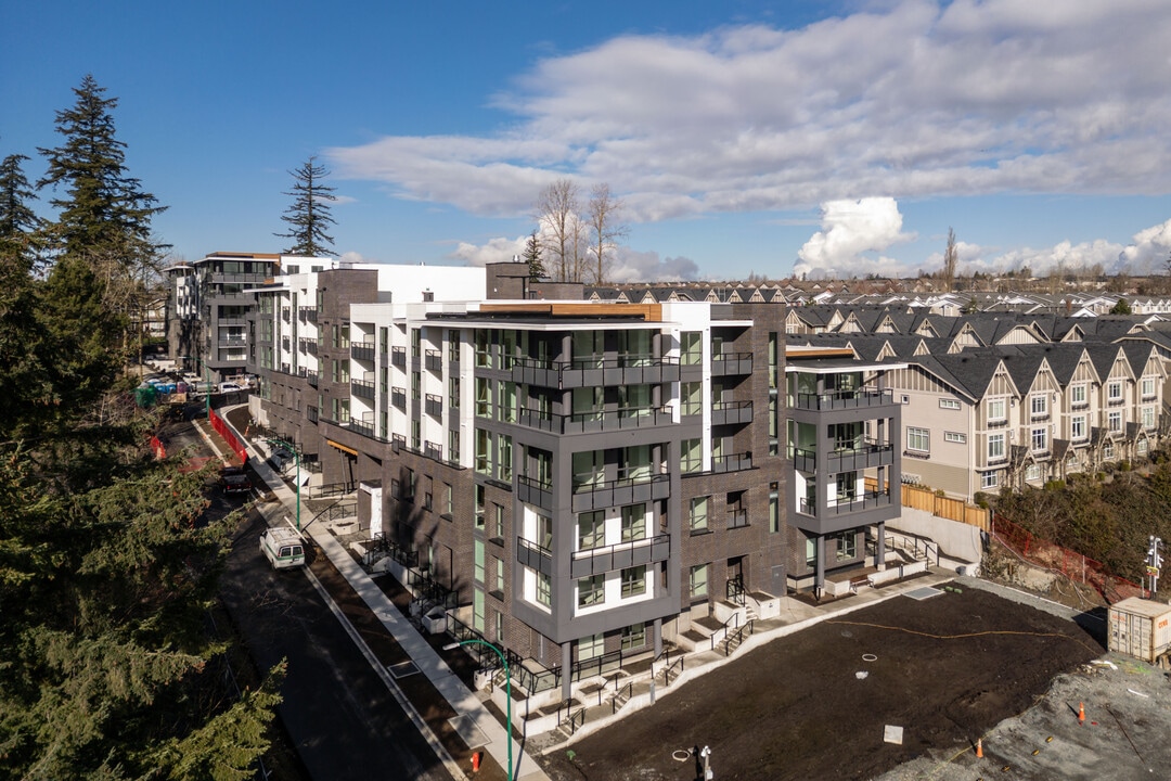 Harlo in Surrey, BC - Building Photo