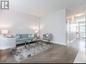 50 Munro Cir in Brantford, ON - Building Photo - Building Photo