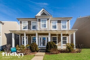 1012 Glengarry Dr in Wentzville, MO - Building Photo